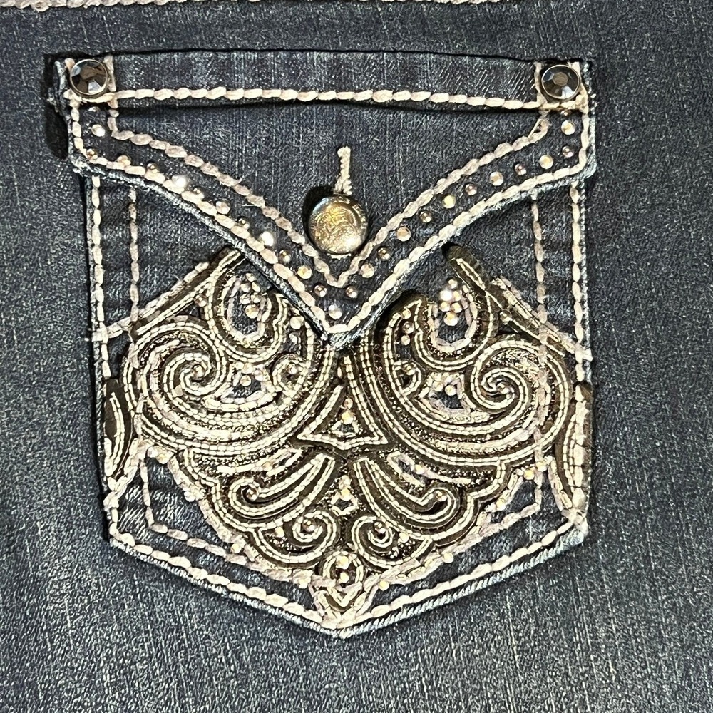 dark wash denim jeans women's 14 W bootcut heavy stitch embellished back pockets